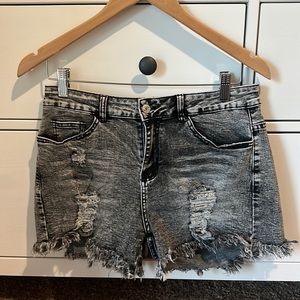 Black distressed jean shorts